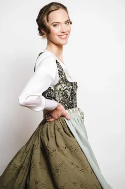 Dirndl*SPORTALM Dirndl aus Jacquard-Qualität Woodgreen