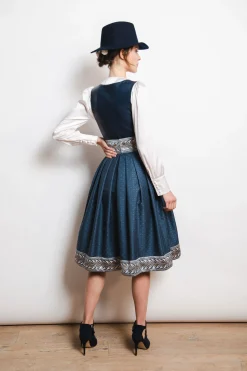 Dirndl*SPORTALM Dirndl aus Kunstleder und zusätzlichem Gürtel Nightshade