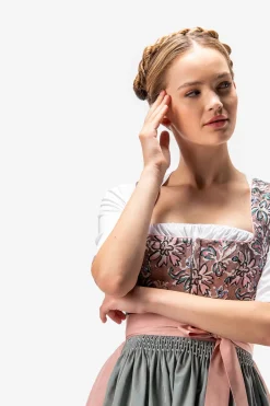 Dirndl*SPORTALM Dirndl im Salzburger Stil Black