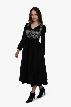 Dirndl*SPORTALM Dirndl mit Faltenrock Black