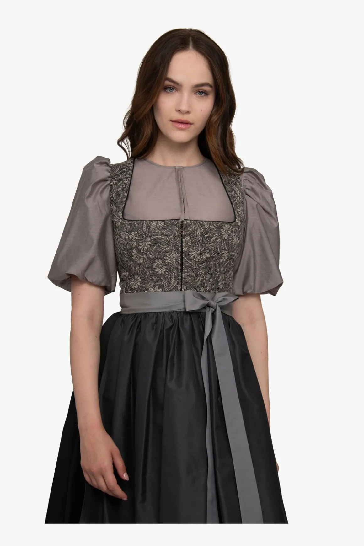 Dirndl*SPORTALM Dirndl mit Faltenrock Black