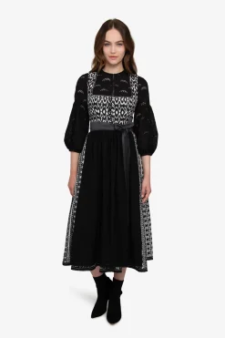 Blusen*SPORTALM Dirndlbluse mit Rundhalsausschnitt Black