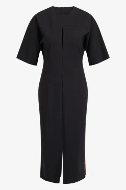 Kleider*SPORTALM Kleid mit kurzem Ärmel Black