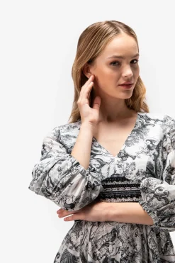 Kleider*SPORTALM Kleid mit V-Ausschnitt SnowWhite